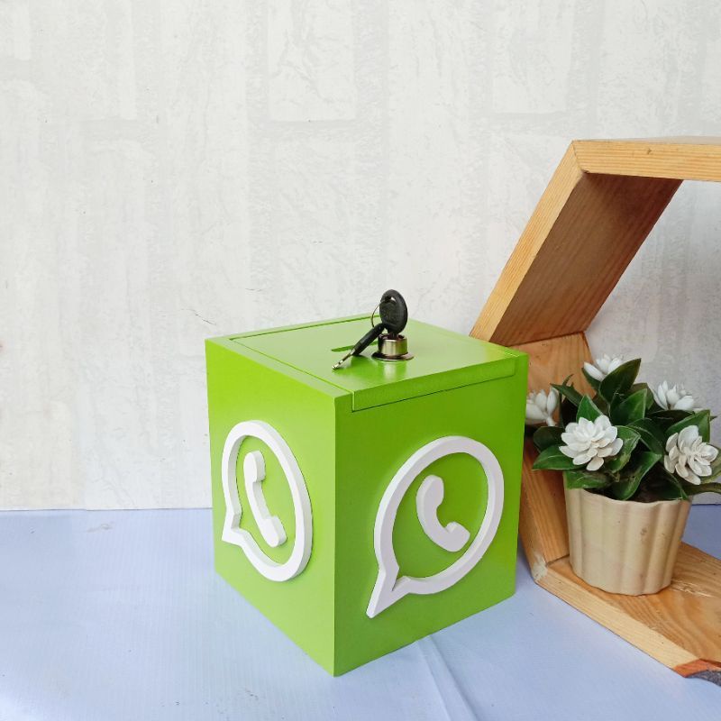 Celengan Target Motif WhatsApp Hiasan dan Dekorasi Rumah