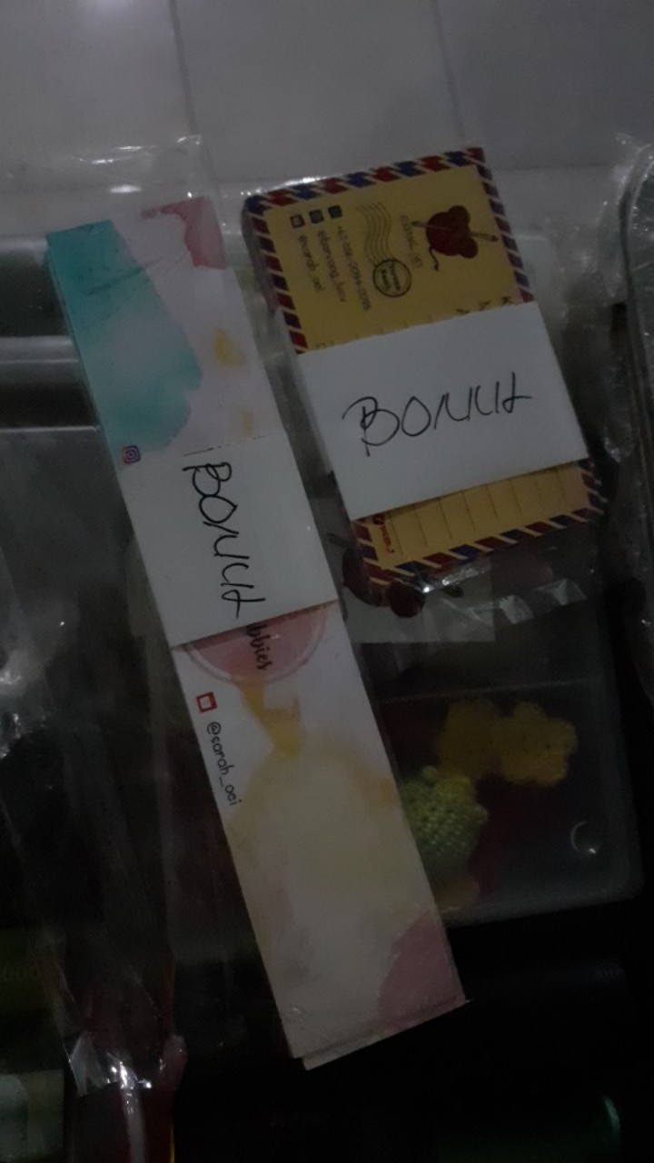 Roll Hijab Label Makanan Toples Kue Kering Motif Abstrak