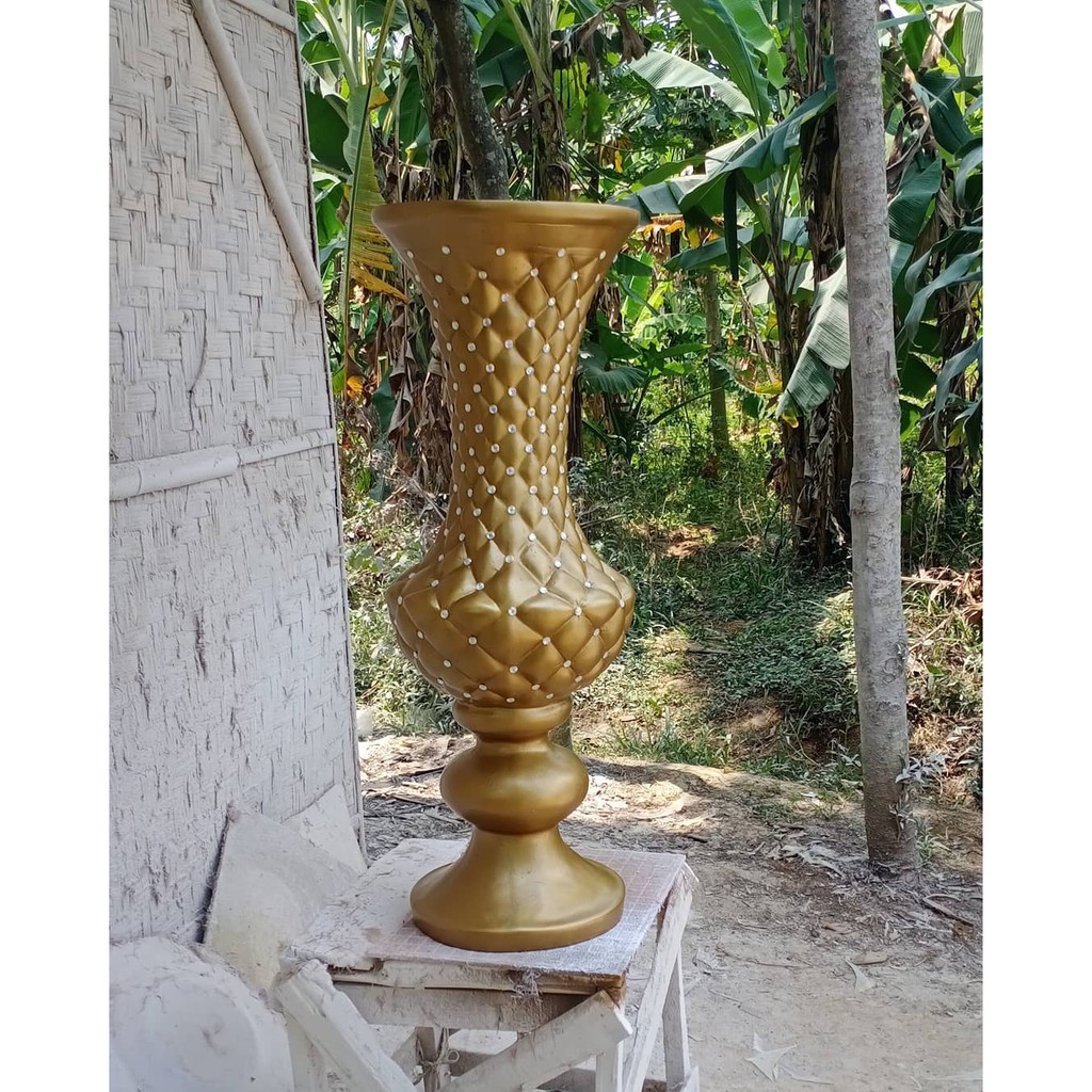 POT BUNGA PELAMINAN DEKORASI FIBER MODEL MONTE