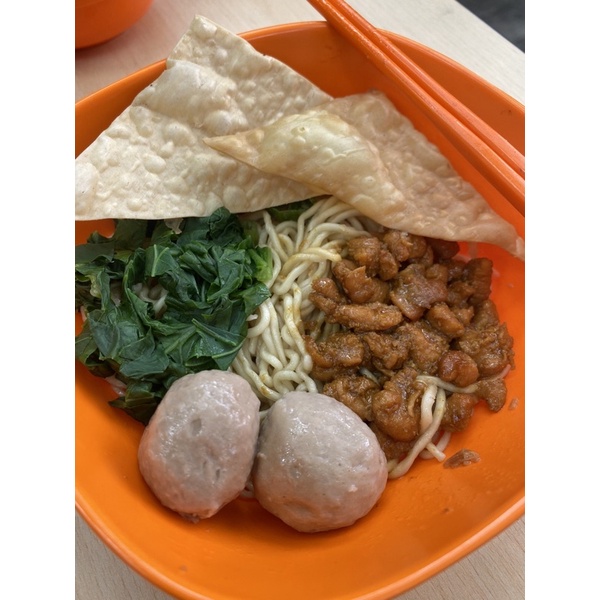 

Mie Ayam Bakso Pangsit