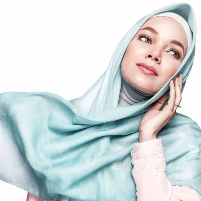 Hijab DOA by Dewi Sandra
