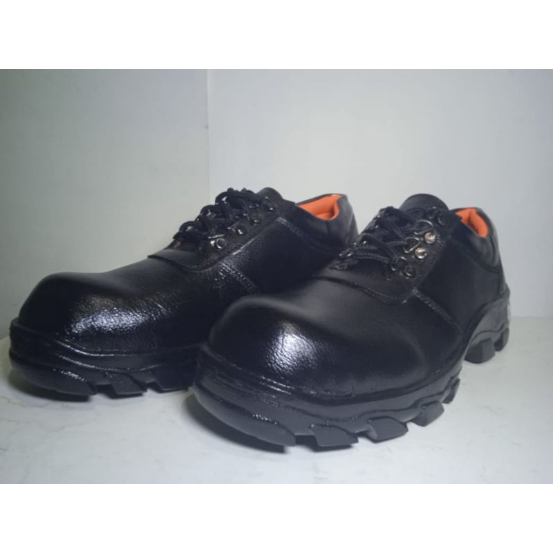 sepatu safety kulit asli ujung model pendek