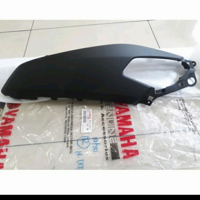 COVER BODY BELAKANG YAMAHA NMAX OLD 2017-2019 hitam dof ori ygp KANAN ORI YAMAHA