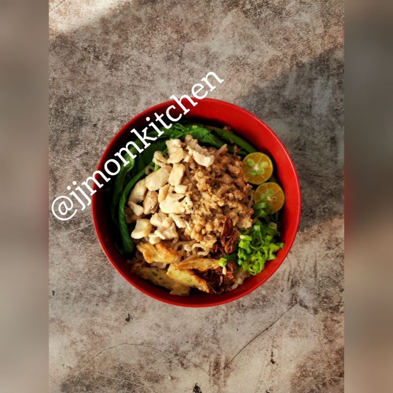 

Bakmi ayam halal