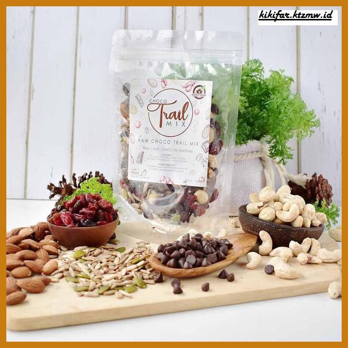 

GNIREKDOOF- BUY 1 GET 1 CHOCOLATE TRAIL MIX -ORIGINAL.