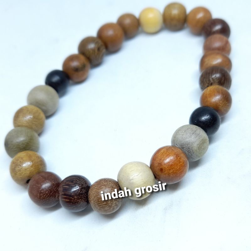 gelang kayu bertuah 13macem 8mm isi 26butir