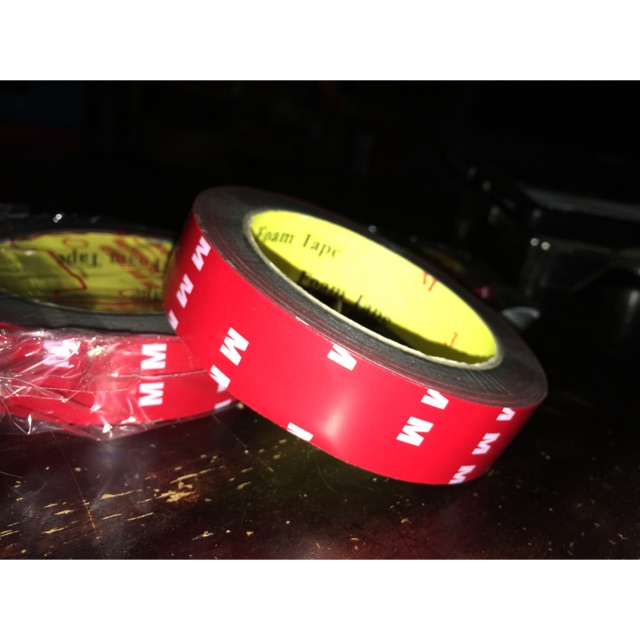 

DOUBLE TAPE / LEM TIMBAL BALIK MERAH MOBIL / LAKBAN