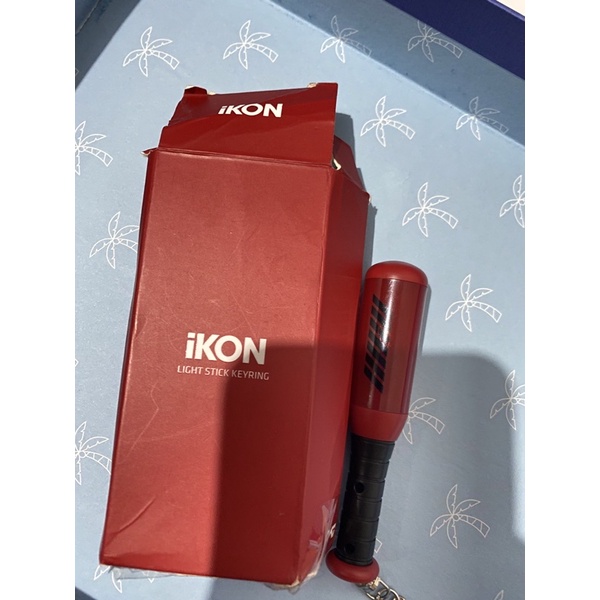 iKON Lightstick Keyring