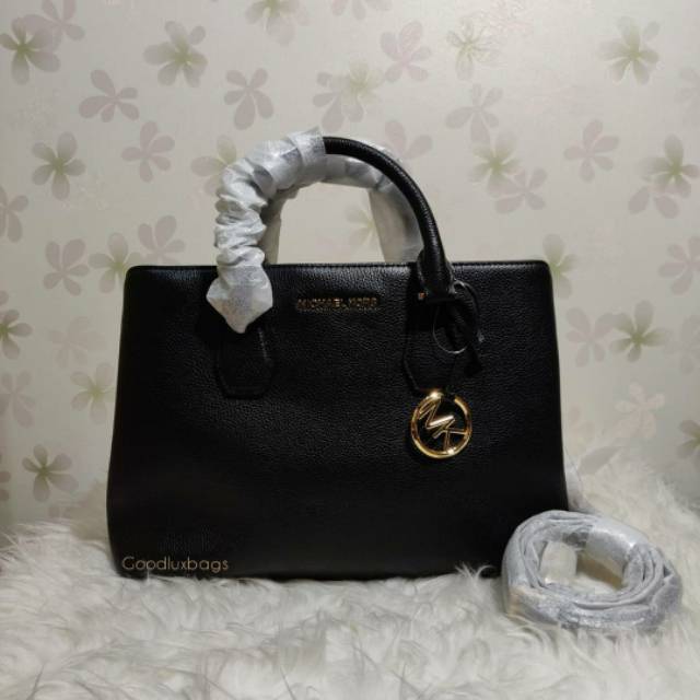 mickael kors camille