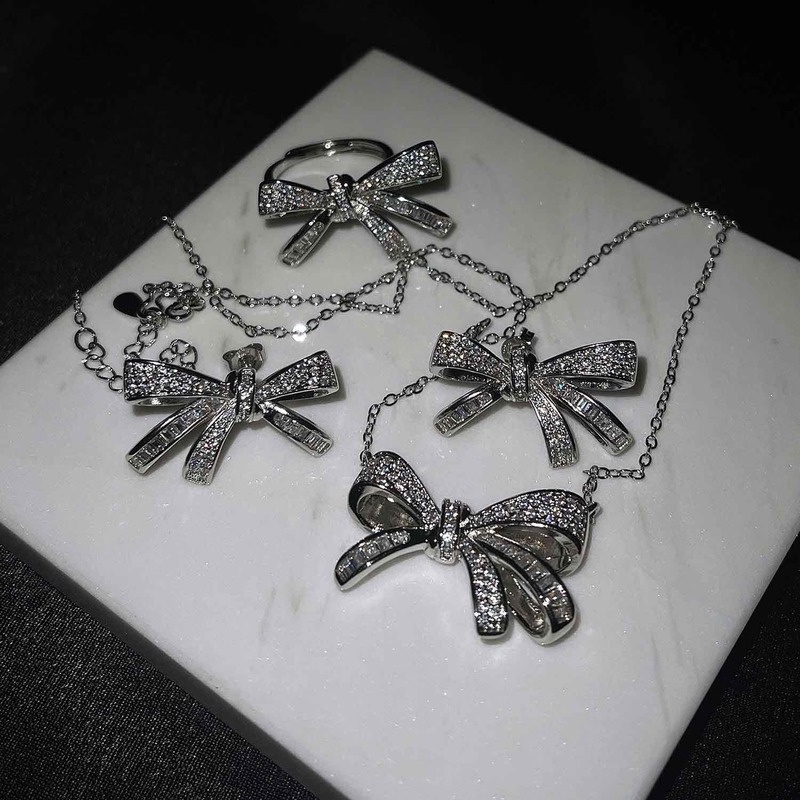 High-Grade Light Luxury Minority Butterfly Jewelry Set