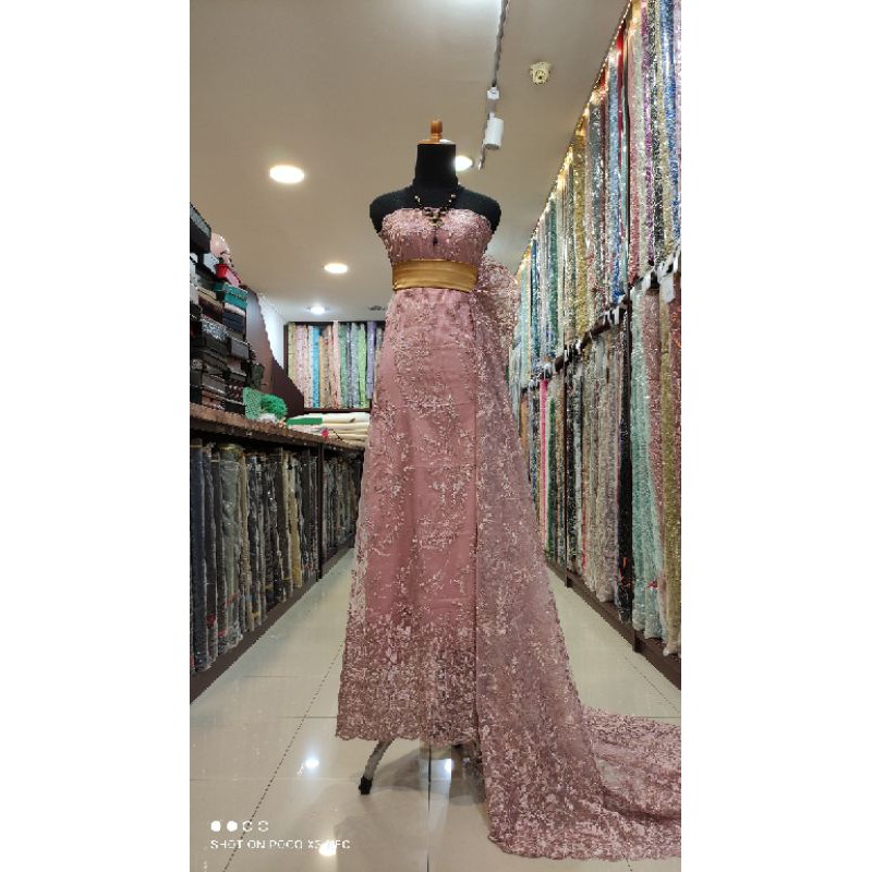 Kain Tile Brokat Kebaya Dress Pink Dusty