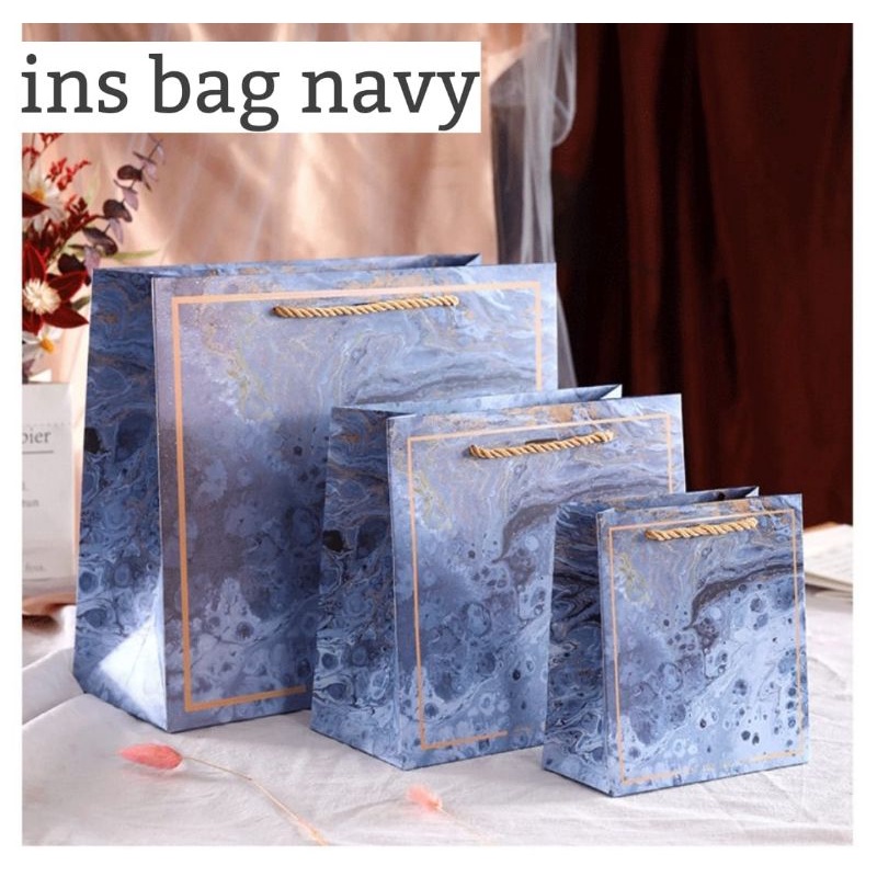 INS PAPER BAG KOREA NAVY SHOPPING BAG /TAS HADIAH PB-INS 4 NAVY MARBEL