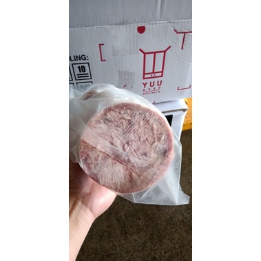 

Daging Sapi Tenderloin Yuu Beef Steak Premium Wagyu Meltique 1kg isi 5pcs