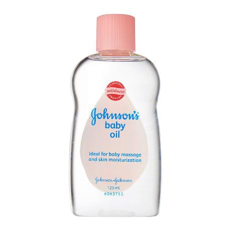 Johnsons Baby Oil / Johnson / Baby Oil