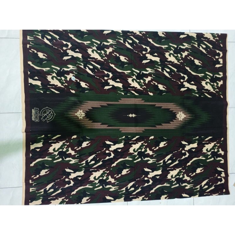 SARUNG DORENG BANSER