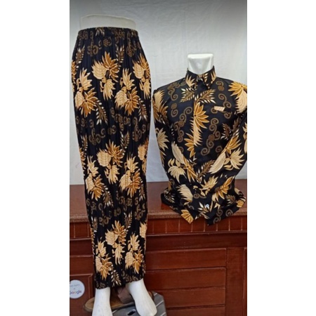 ROK PLISKET DAN KEMEJA PANJAN BATIK PRIA