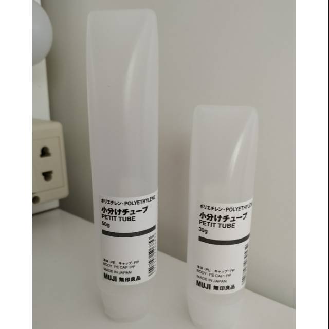 

Tube plastik MUJI