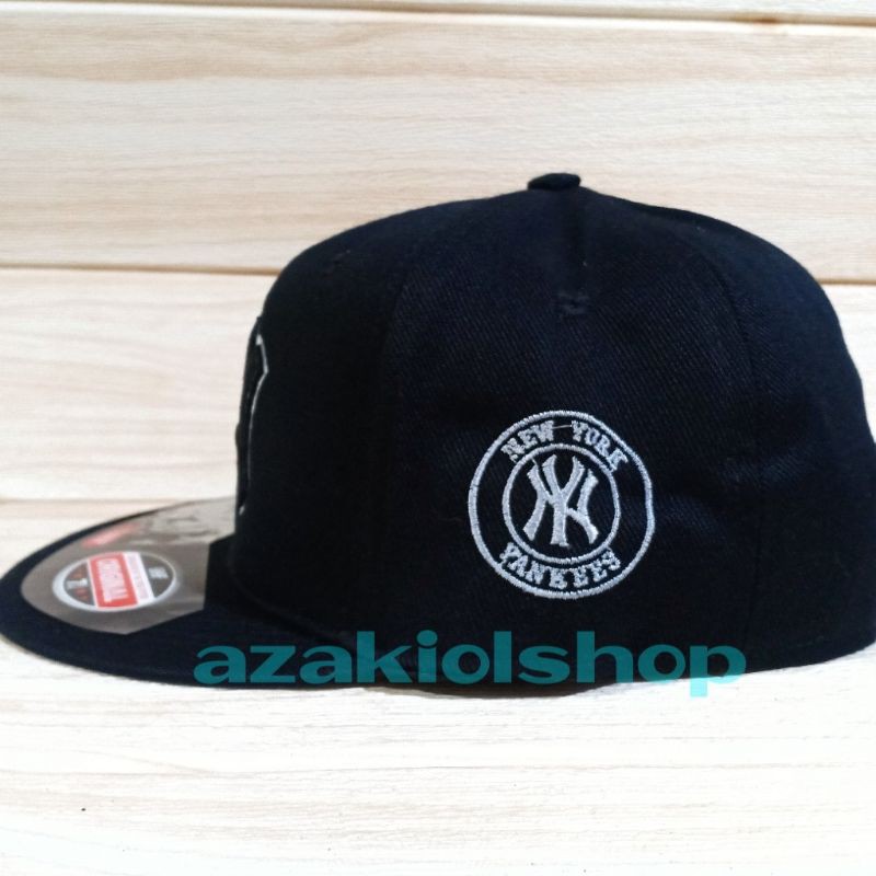 Topi Snapback Pria Premium Classic Logo Bordir