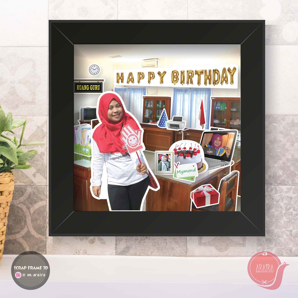 DOODLE 3D SCRAPFRAME FOTO KADO ULANGTAHUN WEDDING WISUDA