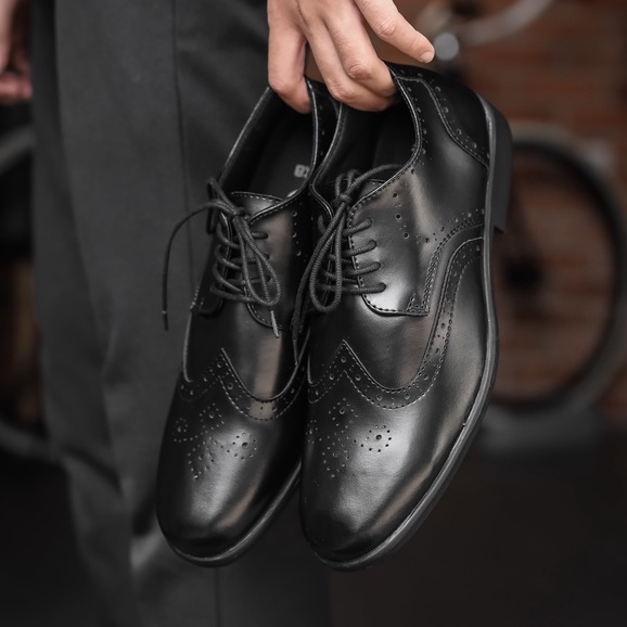 Wingtip Black | Sepatu Pantofel Formal Casual Kasual Kerja Kuliah Pria Cowok Kantor | FORIND x Worka