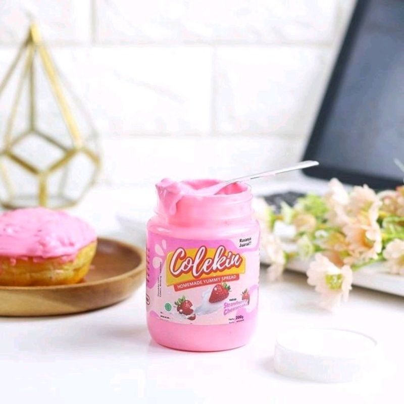 

Colekin - Selai Rasa Stoberi & Keju ( Strawberry Cheesecake ) 200 gr STRAWBERRY CHEESECAKE