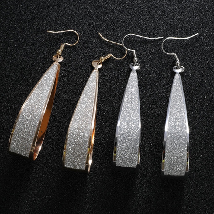 Eropa dan Amerika buram air drop anting-anting metal plating buram anting-anting Korea gaya chic dan