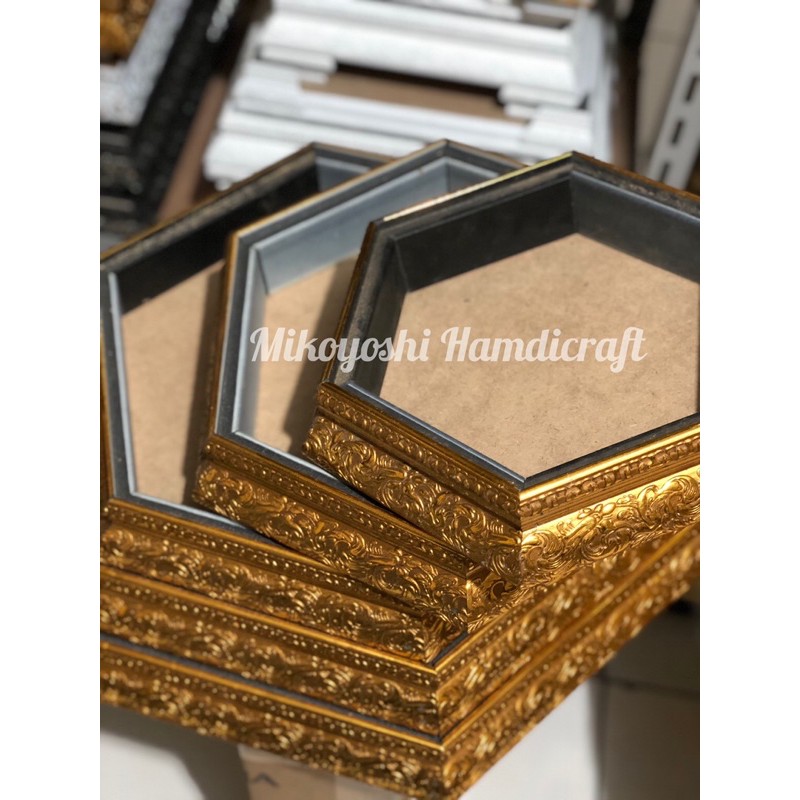 Kotak seserahan hexagonal isi 4pcs (box fiber / frame hantaran)