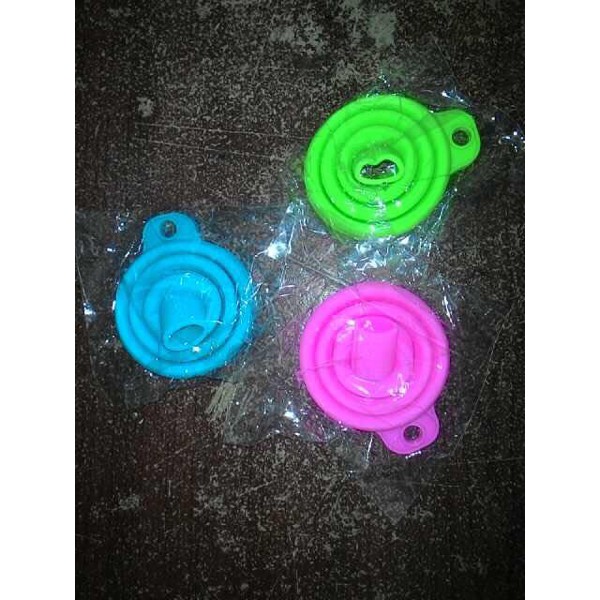 Corong Air Silicone Minyak Flexible Lipat Portable Colorful Silikon