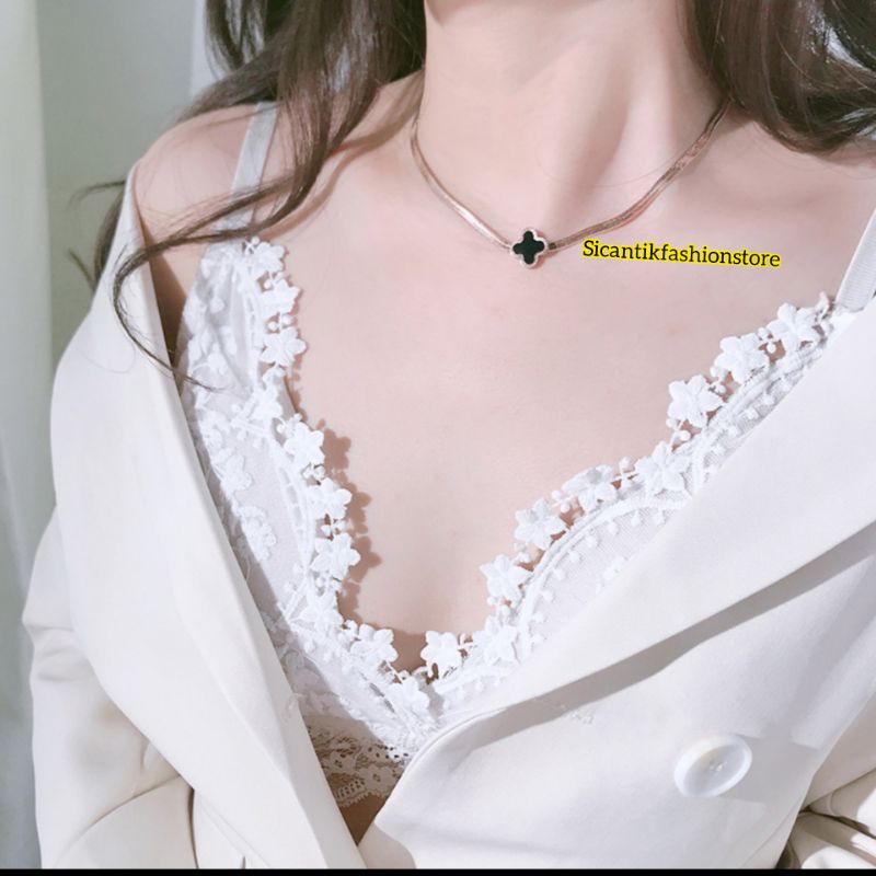 Kalung Titanium Model Korea Pipih Liontin LVV Terbaru  Warna gold Rose Gold Wanita Terlaris anti karat tidak luntur Perhiasan wanita mewah bagus mewah