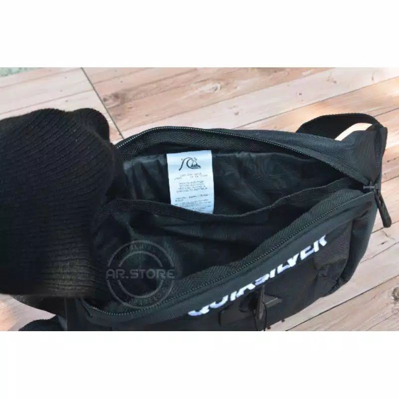 TAS WAISTBAG QUICKSILVER TAS SELEMPANG QUICKSILVER TAS QUICKSILVER PREMIUM LOGO BESI