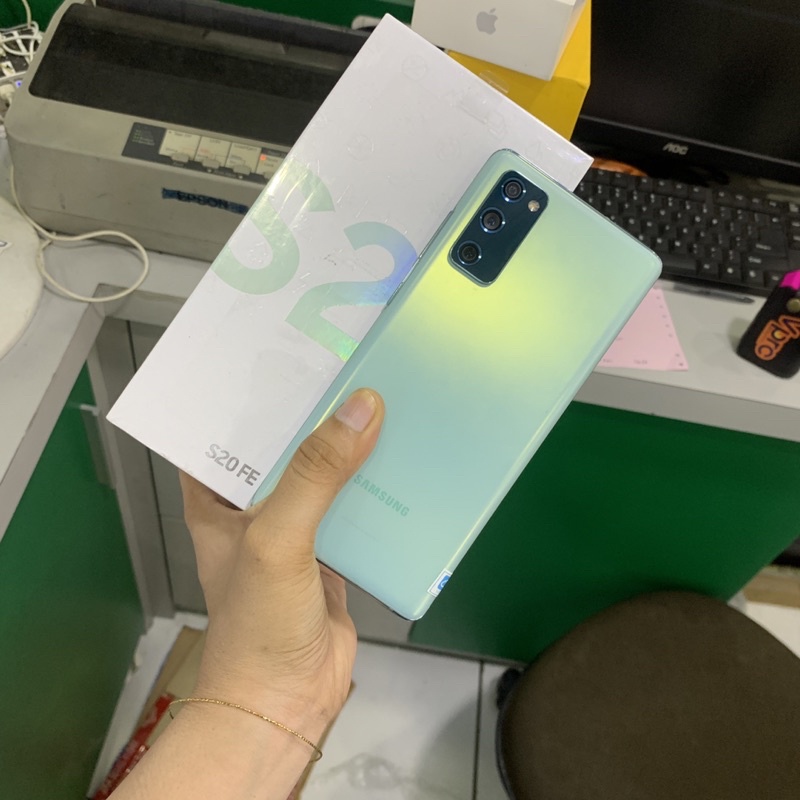 Samsung S20 Fe Ram 8/128gb Snapdragon bekas pakai second normal fullset original resmi