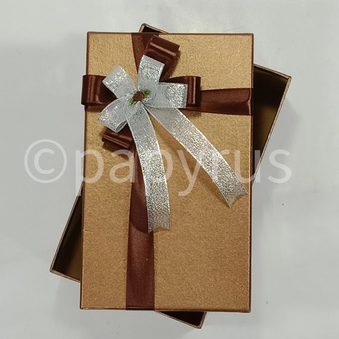 

Best Product!!! Papyrus 15X25 Tinggi 30Cm Kotak Kado Gift Box Hadiah - Paling Dicari