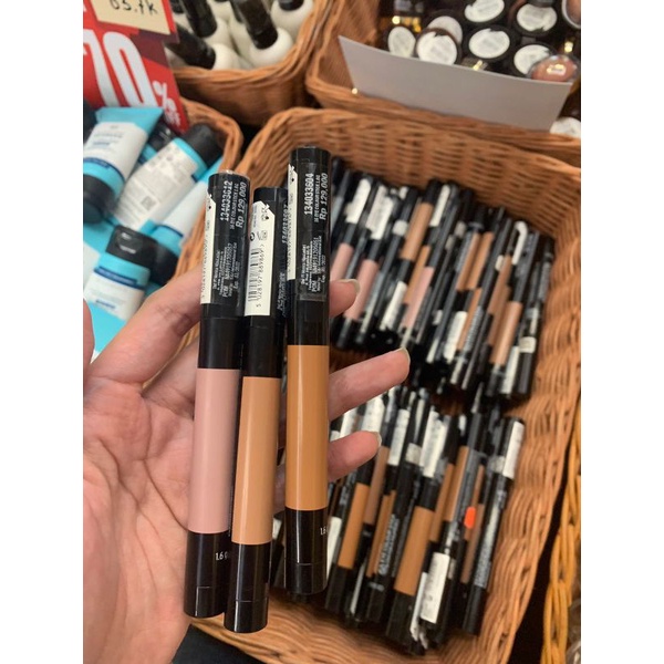 Eyeshadow stick the body shop / eye colour stick the body shop