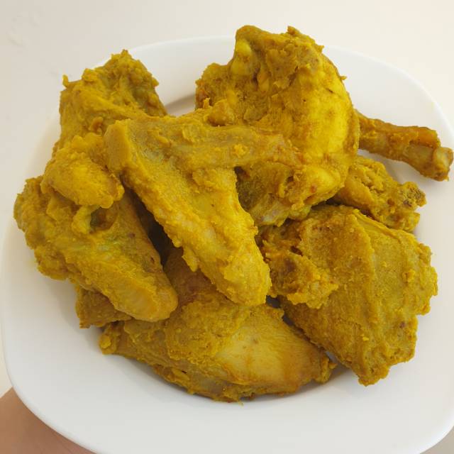 

Ayam kampung ungkep bumbu meresap siap goreng 1 ekor / per potong
