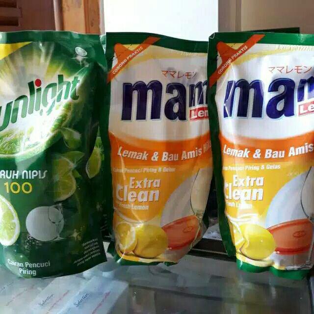 Sabun Cuci Piring Mama Lemon 780 Ml