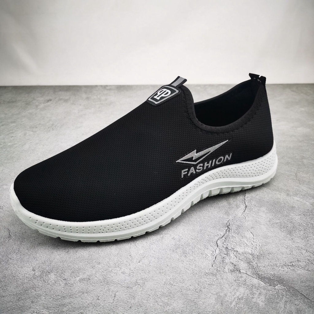 IMPORT SEPATU SLIP ON SPORTY FASHION SLOP PRIA !!! FREE BOX KAOS KAKI - 2 WARNA