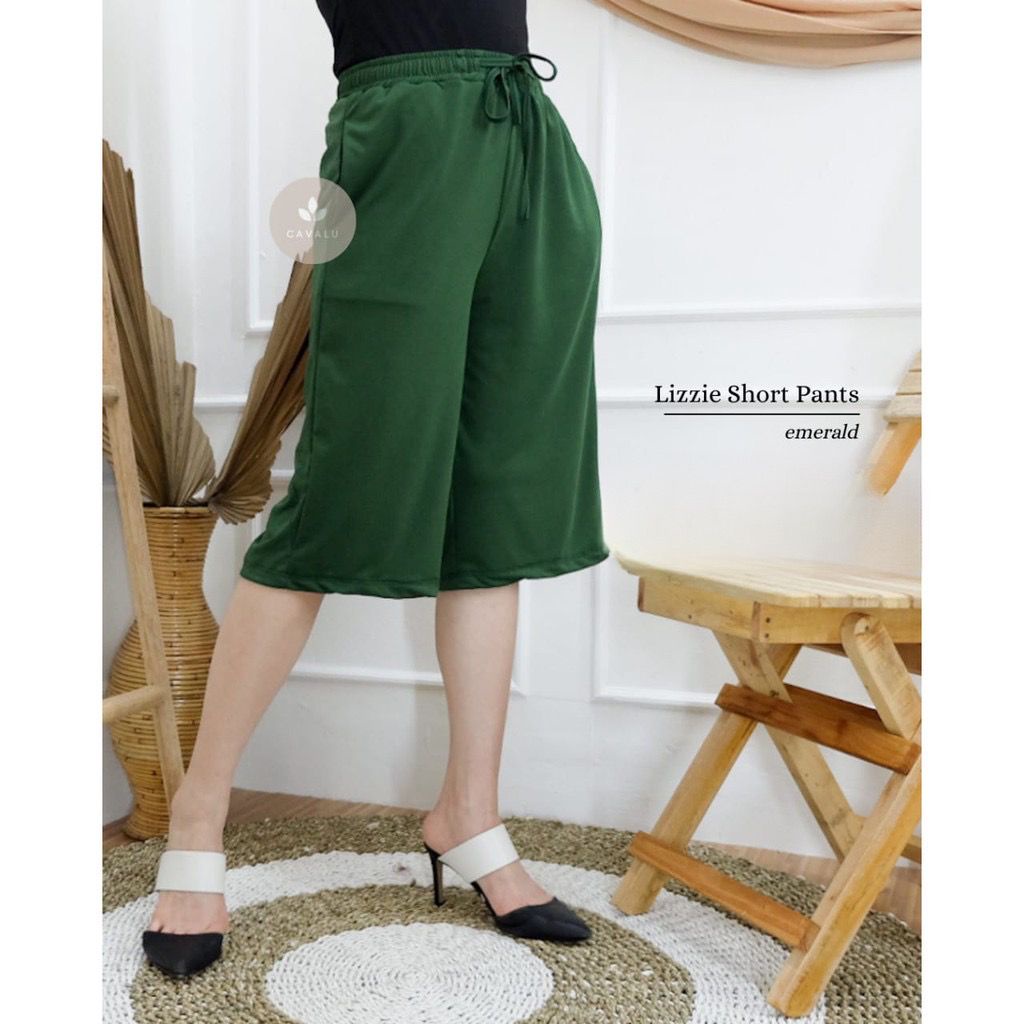 CAVALU 158 Lizzie Short Pants Korean Celana Pendek Celana Tanggung Wanita