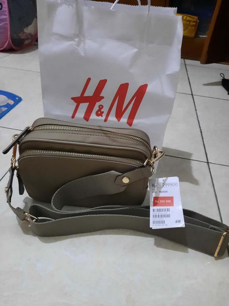 Request Produk H&m