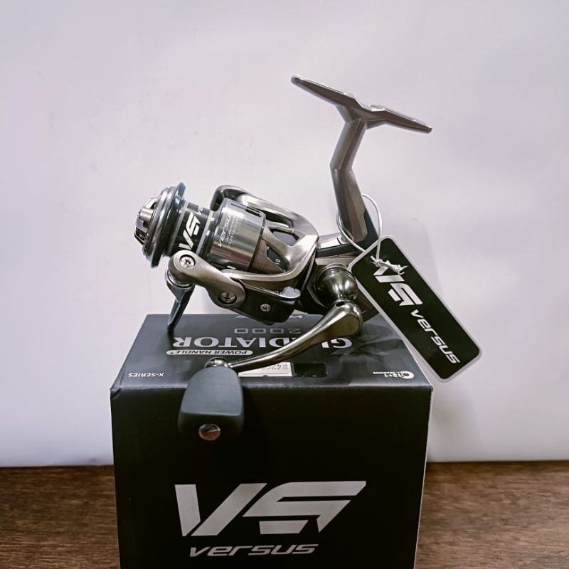 Reel Versus gladiator 1000 2000 3000 Power handle