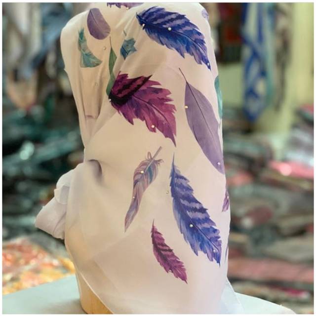 Hijab Segi Empat Motif Daun Hycon