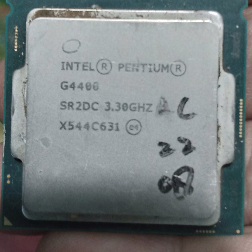 procie g4400 Intel tray