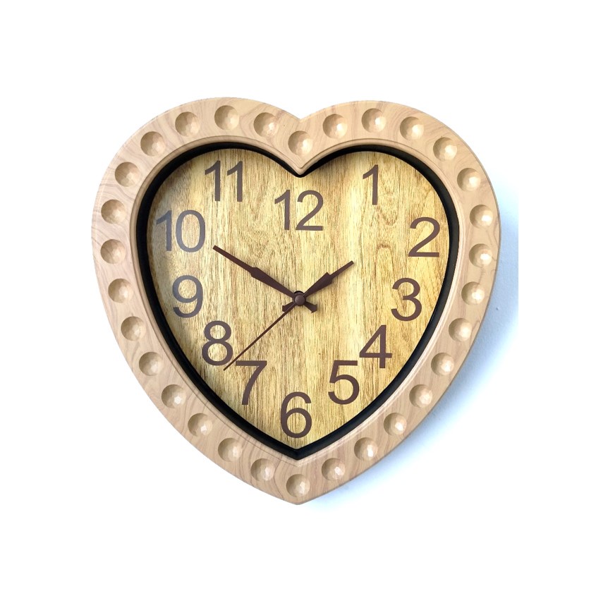 Jam Dinding Vintage Motif Kayu Wood Grain Bentuk Hati Love 23cm Free Baterai