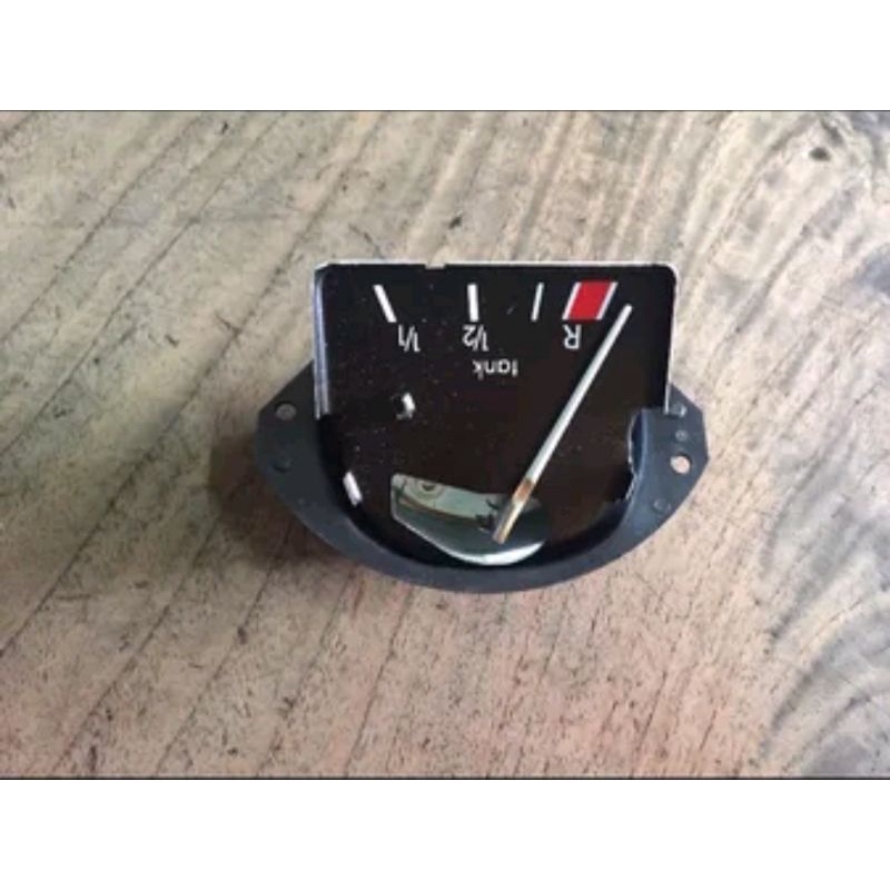 Meter bensin Vw 1303/sfr/1300/1302. part vw