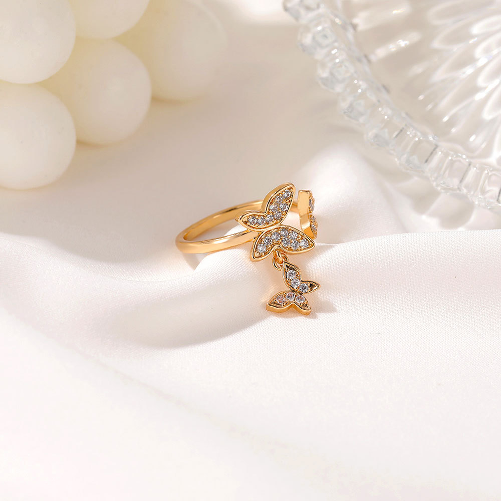 5Pcs/Set Fashion Simple Inlaid Zircon Butterfly Ring / Cross Triangle Love Fine Ring with Full Drilled Oil Set Ring