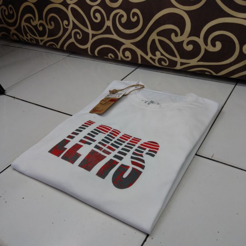 kaos3pcs100lives| Kaos original | Kaos terbaru | Kaos pria terbaru | Kaos pria murah 3 pcs 100 | 3 p