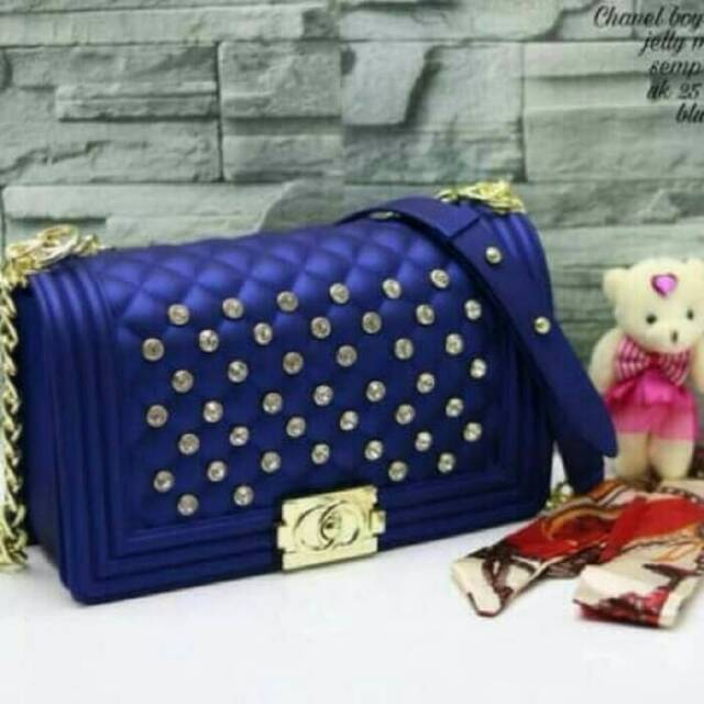 TAS JELLY MATTE CHANEL BOY G.1017