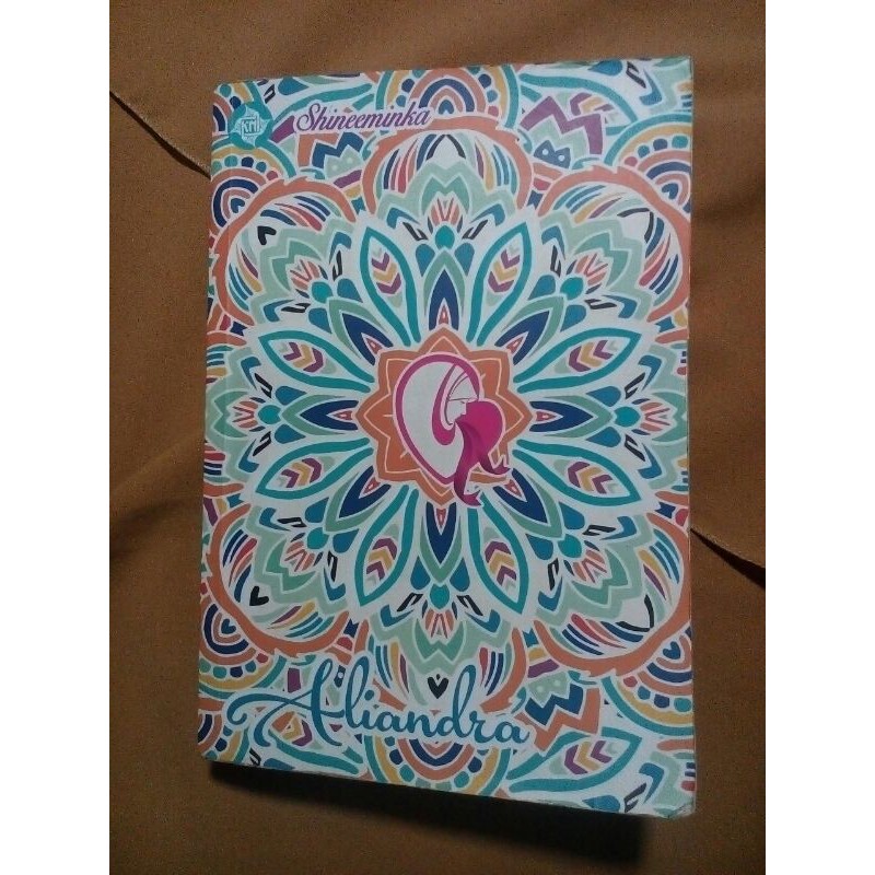 Novel Preloved Aliandra by Shinneminka (Original)