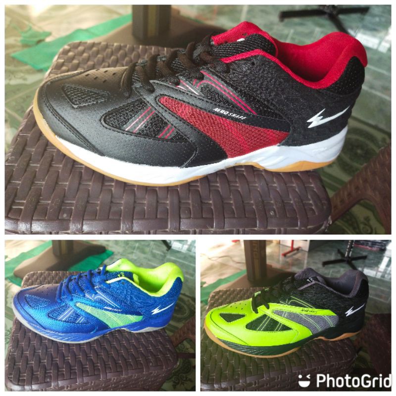 SEPATU BADMINTON EAGLE WARDENS