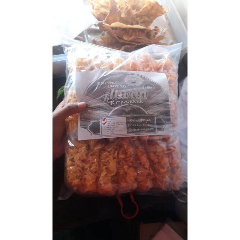 

KRIPIK EMPING JAGUNG by ALWAN KRIUKZ