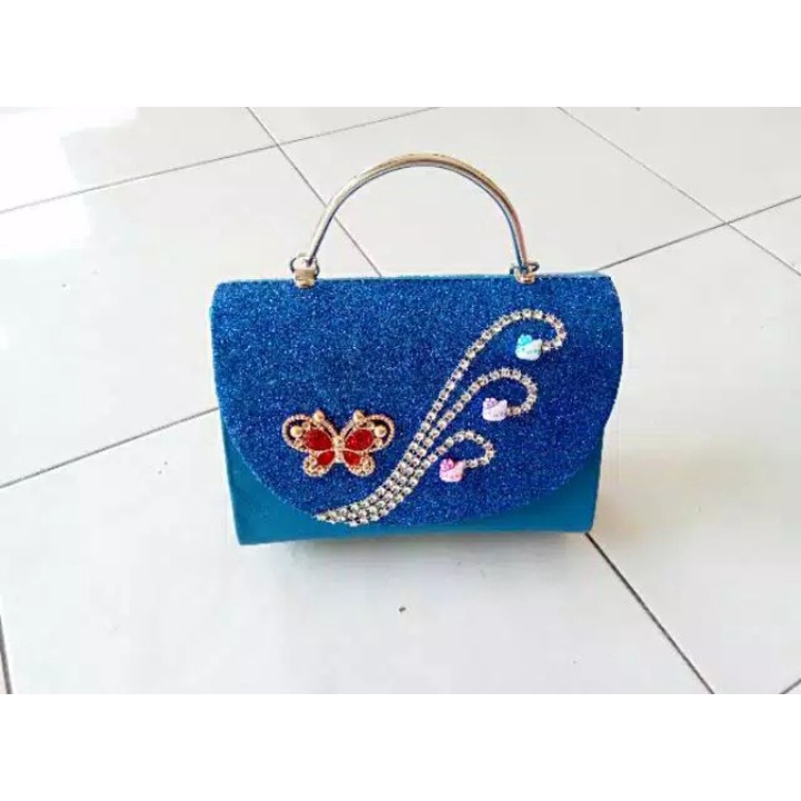 TAS PESTA KITTY MODEL CLUCTH DAN SELEMPANG TERKESAN MEWAH DAN ELEGAN READY DERA SHOP99